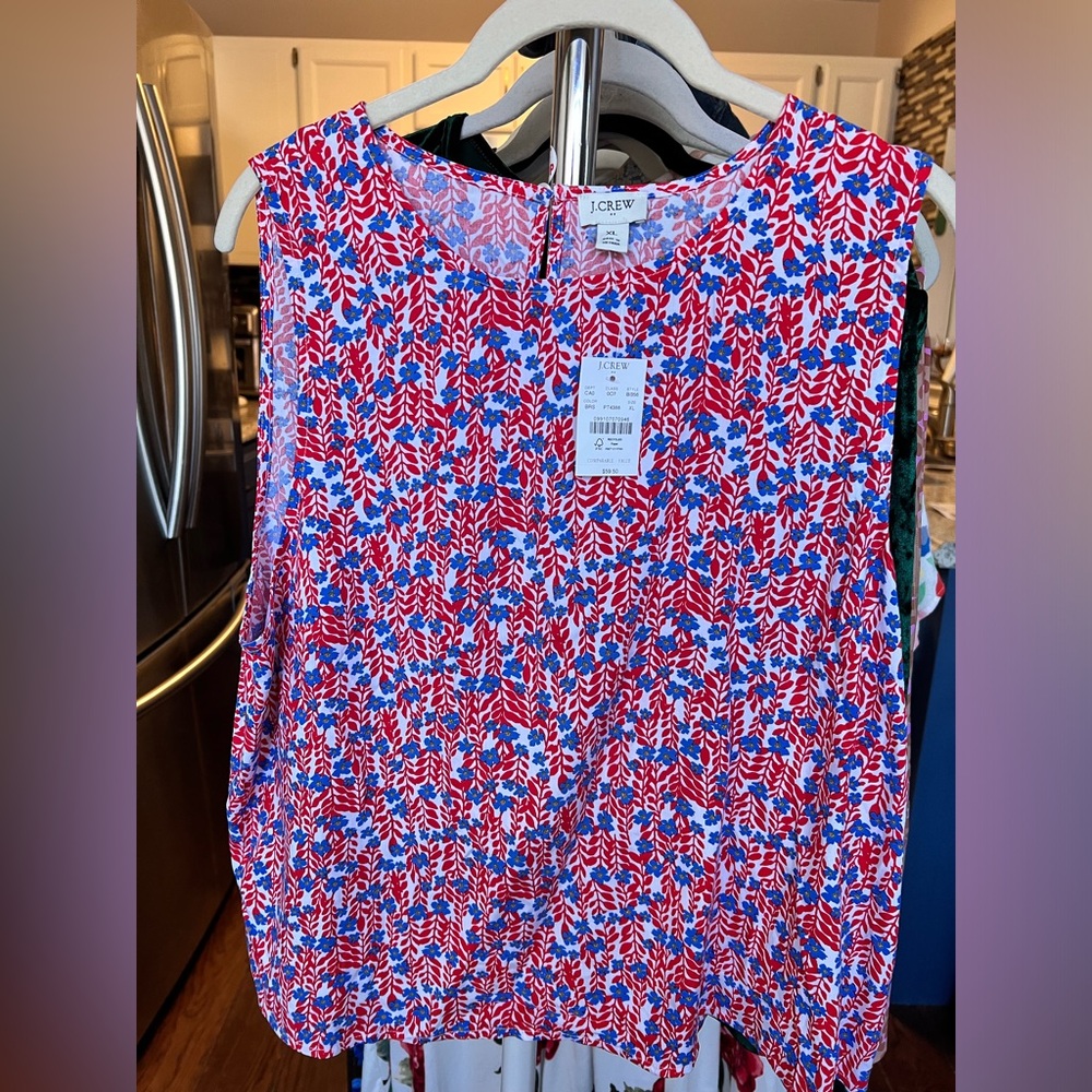 NWT floral top